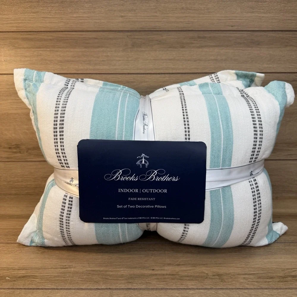 NWT Brooks Brothers Coastal Striped Throw Pillows Set 2 Fade Resistant Nautical